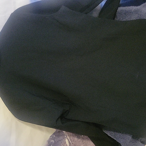 Columbia Medium full zip and zip pockets black jacket mint condition - Picture 3 of 3